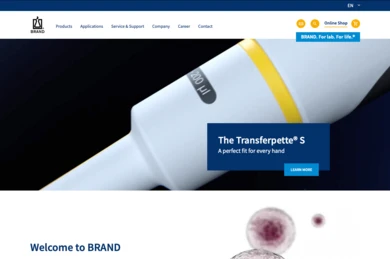 Website showcasing the Transferpette S pipette, highlighting its suitability for various applications. The text emphasizes simplicity and efficiency in laboratory handling and life sciences, inviting users to learn more about the product.